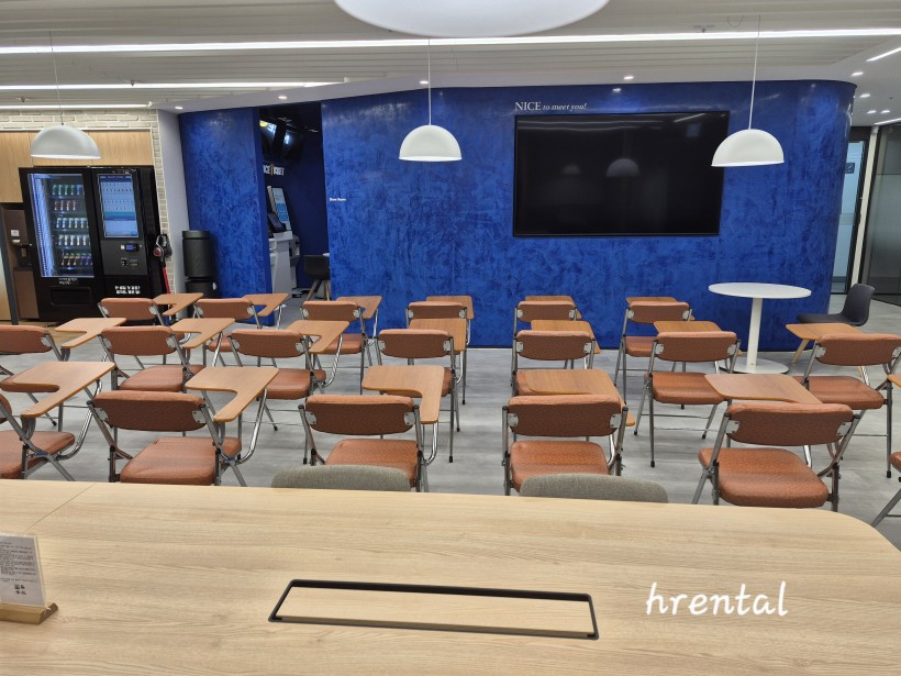 06a0087439b7ebf8d2be24f31872fd8f_1764113