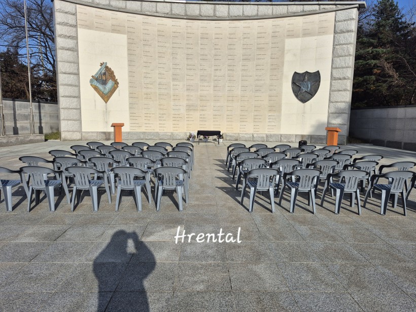 1f9dc434369fa24d3b8f97971956ecee_1765251